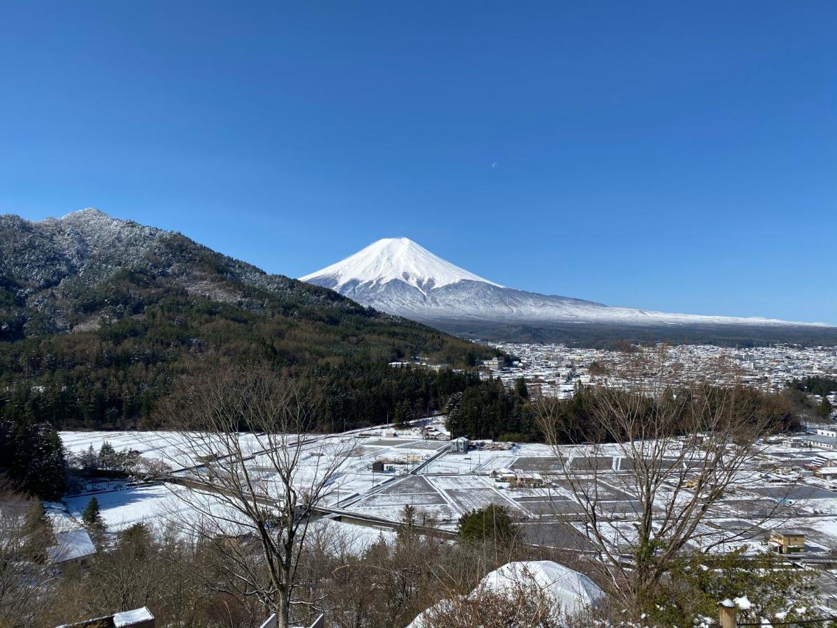 Mt.Shakushi Gateway Camp Hotel Fujiyoshida Exterior photo